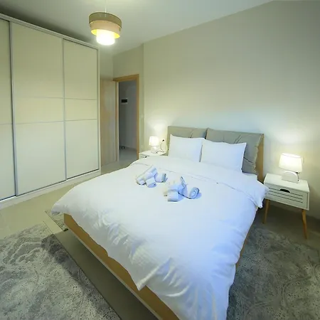 Comfort קסטוריה